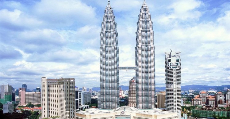 Mô hình tháp đôi Petronas  Kuala lumpur  Malaysia cao 50cm