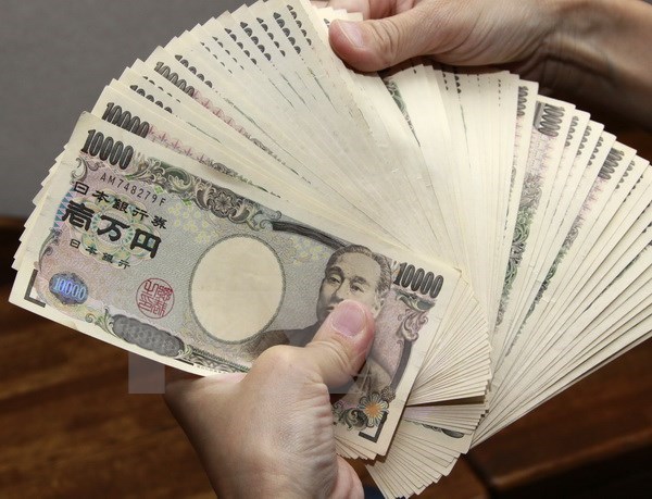 Tỷ giá Yên Nhật - một chủ đề quan trọng trong nền kinh tế quốc tế hiện nay. Hãy dành chút thời gian để tìm hiểu về các yếu tố ảnh hưởng đến loại tiền tệ này qua các hình ảnh đầy sống động.