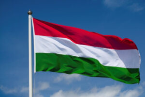 3 màu trên lá cờ Hungary đại diện cho tinh thần độc lập, tự do và sức mạnh của mỗi quốc gia. Xem hình ảnh này, bạn sẽ được chiêm ngưỡng vẻ đẹp độc đáo của lá cờ Hungary, và tìm hiểu thêm về nền văn hóa và lịch sử của đất nước này.
