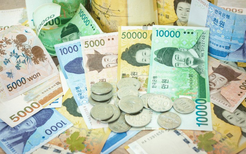 Cần cân nhắc số tiền trước khi đổi từ Won sang VND