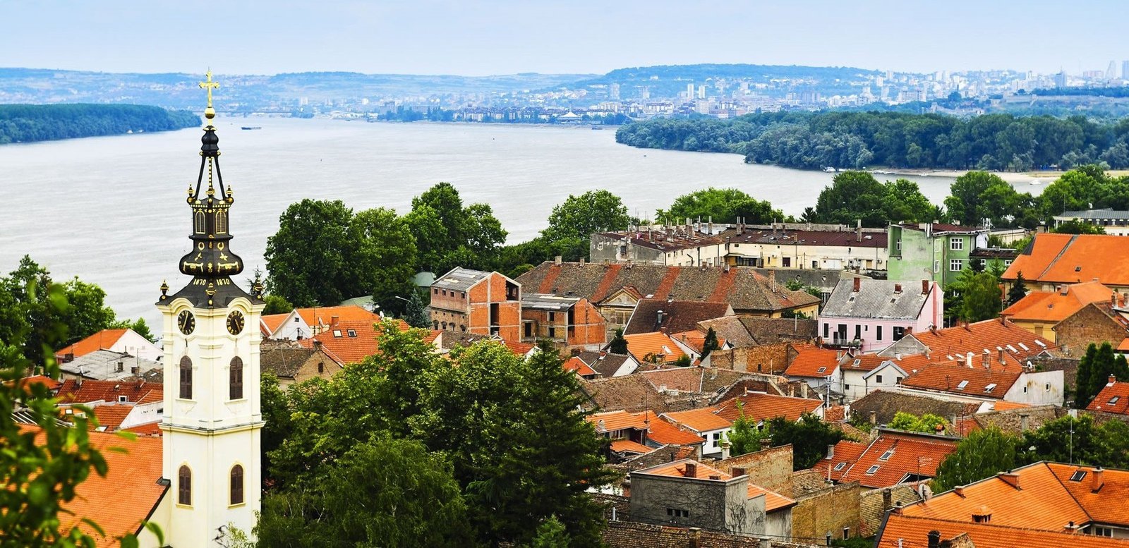 Cảnh quan đô thị hiện đại của Serbia