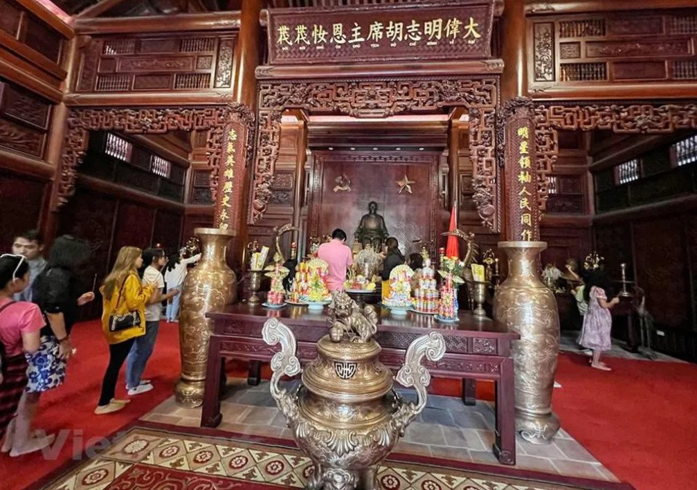 Công trình Nhà tưởng niệm cán bộ và công nhân