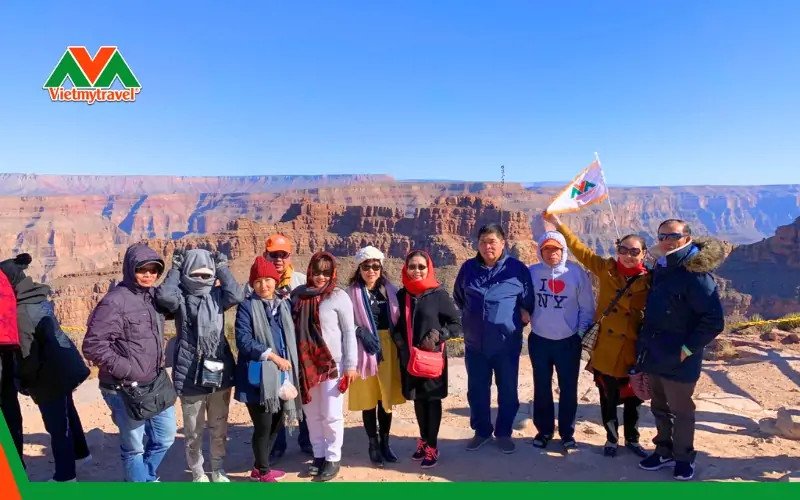 Công viên Quốc gia Grand Canyon với hẻm núi hùng vĩ được kiến tạo bởi sông Colorado, kỳ quan thiên nhiên không thể bỏ lỡ khi du lịch nước Mỹ