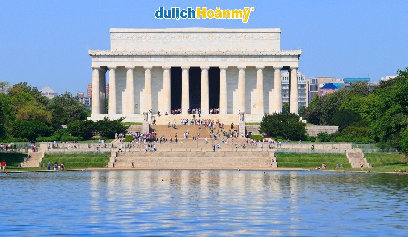 Đài tưởng niệm Lincoln tại thủ đô Washington D.C.