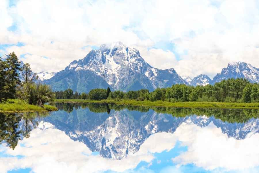 Dãy núi Grand Teton hùng vĩ, đặc trưng tự nhiên của miền Tây Hoa Kỳ