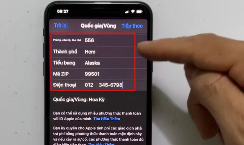 Điền thông tin địa chỉ hợp lệ để chuyển vùng App Store