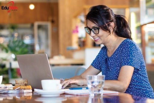Du học sinh Việt Nam trải nghiệm việc làm thêm khi du học New Zealand để hội nhập cuộc sống