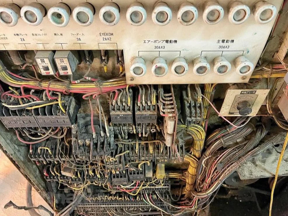 Hệ thống điện bên trong máy in tiền Nhật Bản