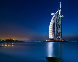 Khách sạn Burj Al Arab biểu tượng sang trọng trong các tour du lịch Dubai