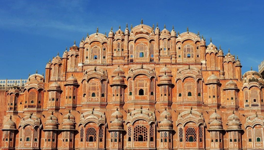 Lâu đài Gió Hawa Mahal với kiến trúc độc đáo tại Jaipur, Ấn Độ