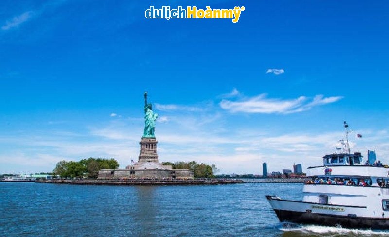 Ngắm cảnh các thành phố Bờ Đông từ du thuyền trên sông Hudson