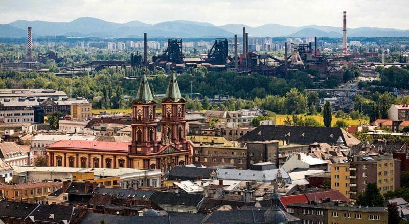 Phong cảnh đô thị của Ostrava, trung tâm công nghiệp lớn thứ ba của Séc