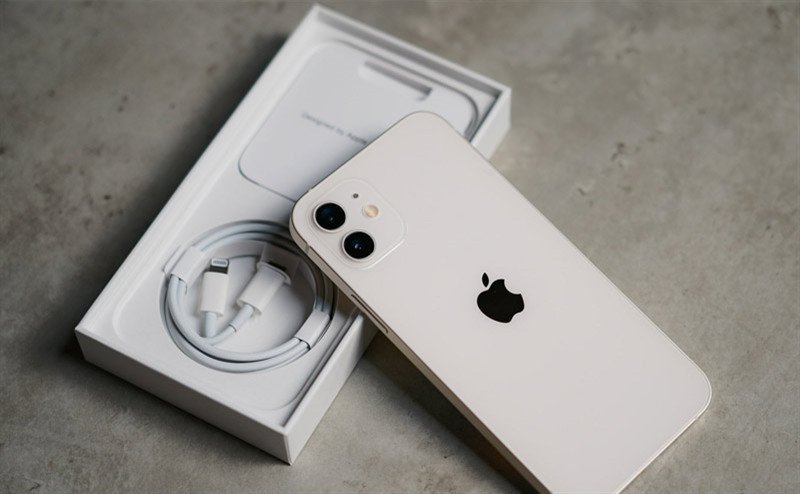 Quyết định mua iPhone ZP/A hay VN/A