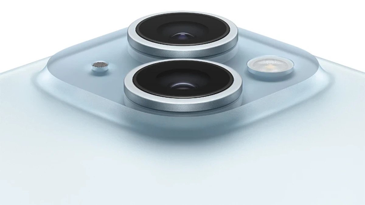 So sánh iPhone 15 thường và iPhone 14 Pro