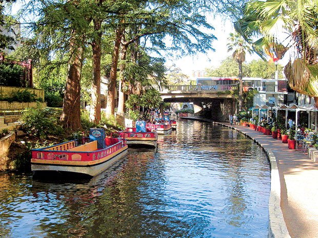 Sông Riverwalk tại San Antonio