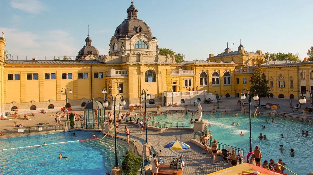 Thành phố Budapest Hungary về đêm