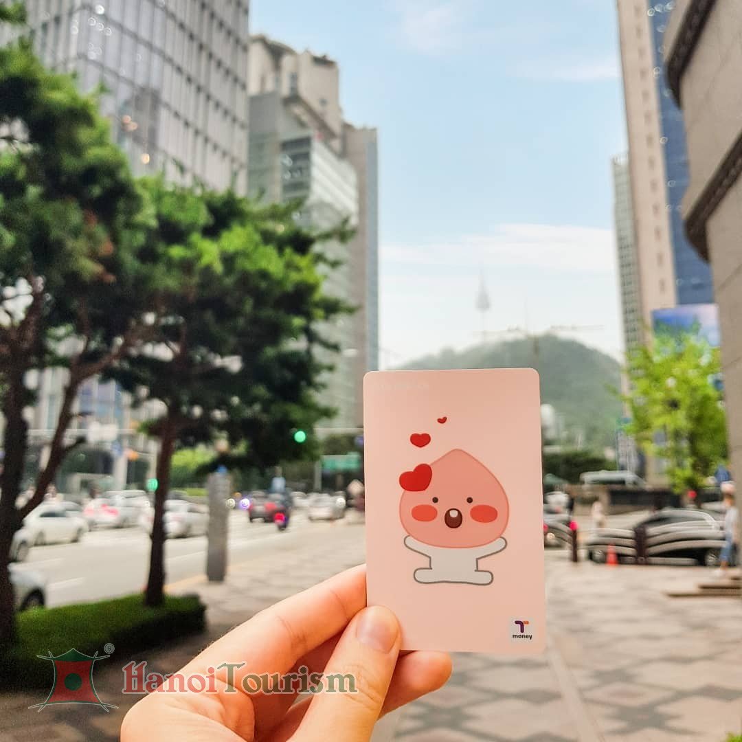 Thẻ T-Money tiện lợi cho du khách, giúp bạn quản lý chi tiêu và sử dụng hiệu quả số tiền 500.000 won cho di chuyển và mua sắm tại Hàn Quốc.
