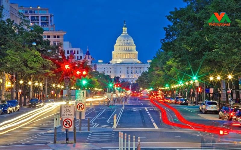 Thủ đô Washington D.C. với các công trình kiến trúc lịch sử và bảo tàng nổi tiếng, điểm đến quan trọng khi du lịch nước Mỹ