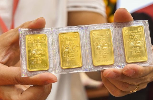 Vàng trong kho bạc, tượng trưng cho sự tích trữ và bảo toàn giá trị