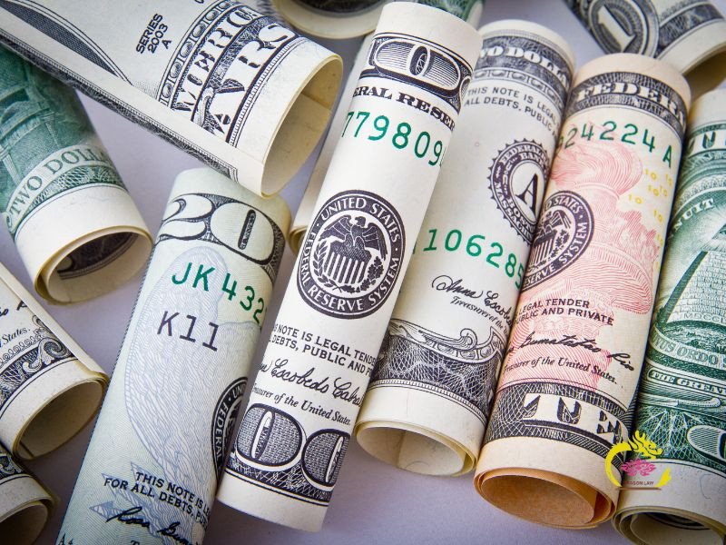 Các mệnh giá đô la Mỹ và giá trị quy đổi sang tiền Việt Nam, minh họa 1500 đô Mỹ
