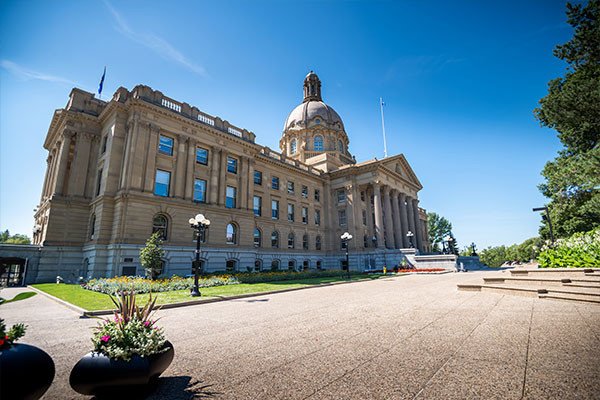 Chương trình định cư Alberta AINP dành cho người lao động có tay nghề