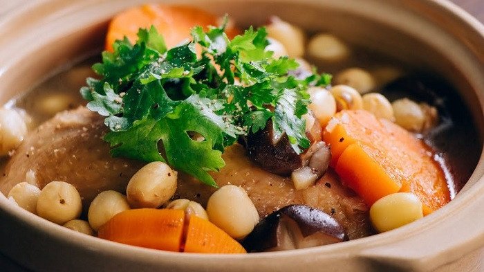 Gà hầm Đức Châu đặc sản Sơn Đông