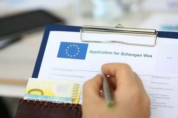 Hồ sơ cần thiết để xin visa định cư Hà Lan diện tay nghề