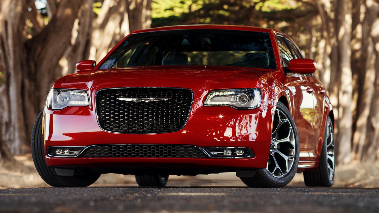 Mẫu xe Chrysler lịch lãm, sản phẩm của các nhà sản xuất xe hơi Hoa Kỳ