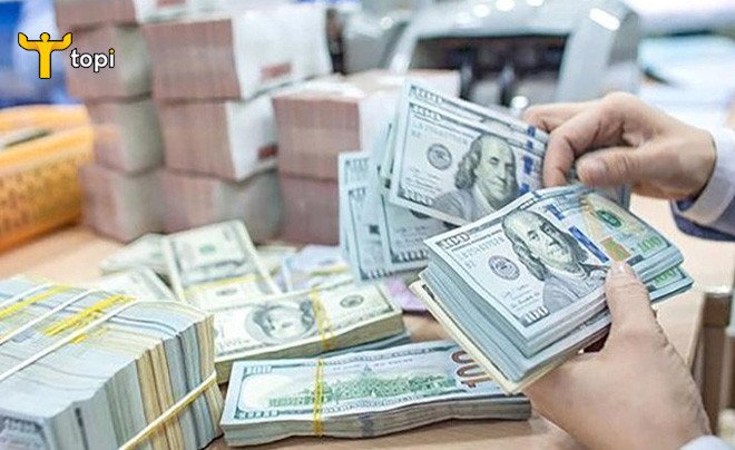 Minh họa các phương pháp đổi tiền đô la sang tiền Việt an toàn
