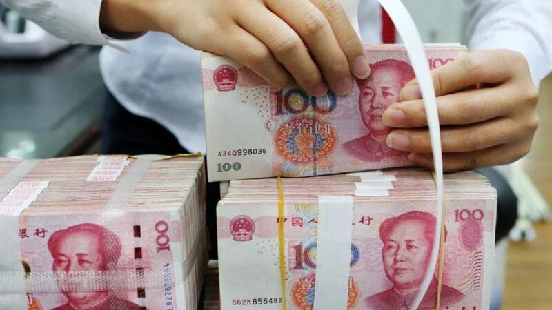 Quầy giao dịch đổi tiền Nhân Dân Tệ tại ngân hàng