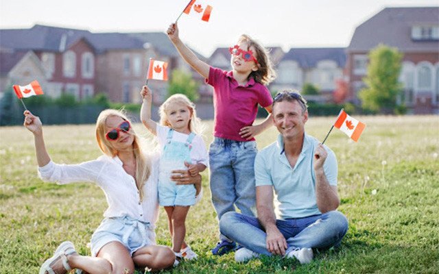 Quyền lợi của công dân sau khi hoàn thành chương trình định cư Canada citizen pathway