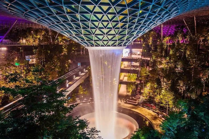 Sân bay Changi Singapore, điểm đến theo múi giờ GMT+8