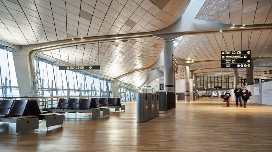 Sân bay Gardermoen Oslo và múi giờ địa phương
