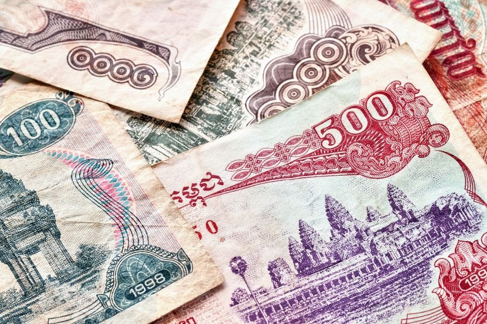 Tiền Campuchia tên là gì?