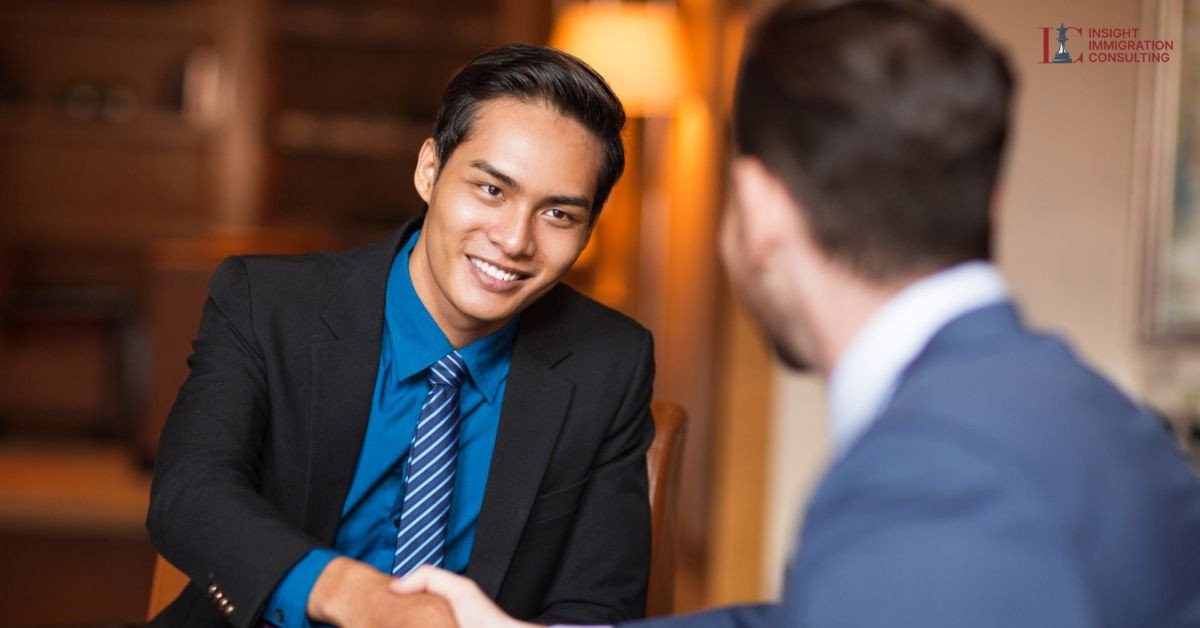 Tổng quan về quyền lợi khi sở hữu Work Permit và cơ hội định cư lâu dài tại Canada.