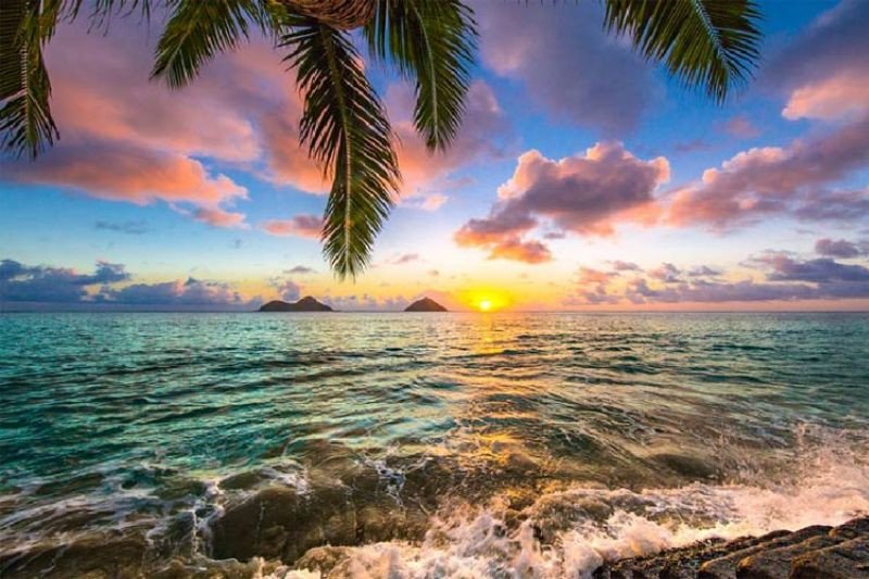 Bãi biển Waikiki thơ mộng ở Hawaii, nơi không thay đổi giờ theo mùa