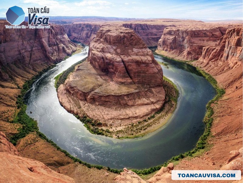 Cảnh quan hùng vĩ của Công viên Quốc gia Grand Canyon, biểu tượng của Arizona