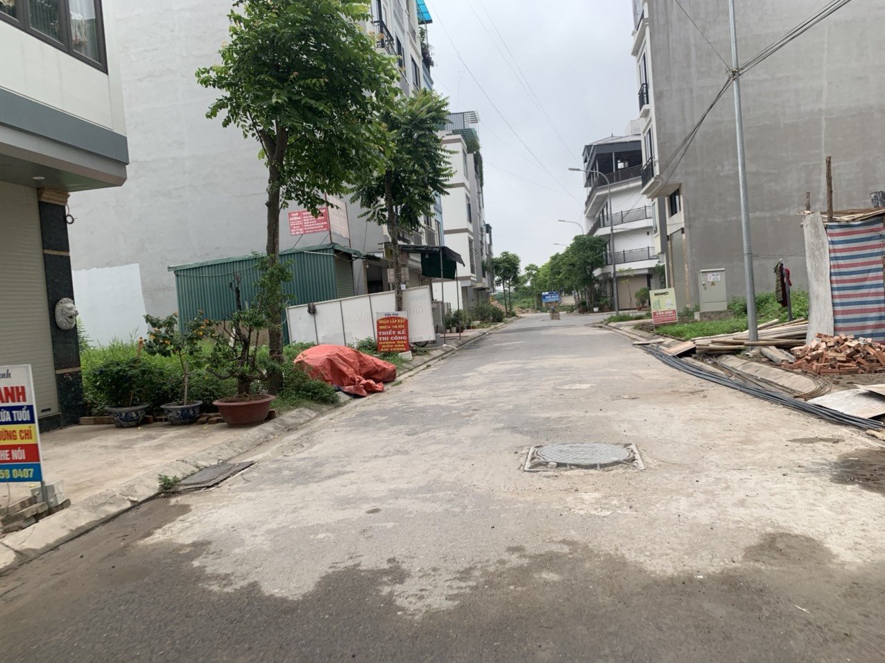 Hình ảnh minh họa tiện ích công cộng như công viên hoặc hồ điều hòa trong khu dân cư