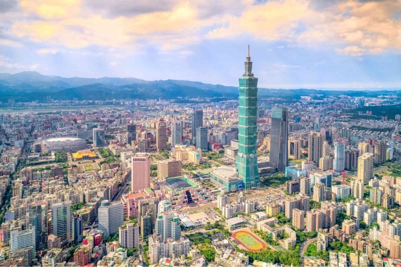Máy bay trên bầu trời Đài Loan