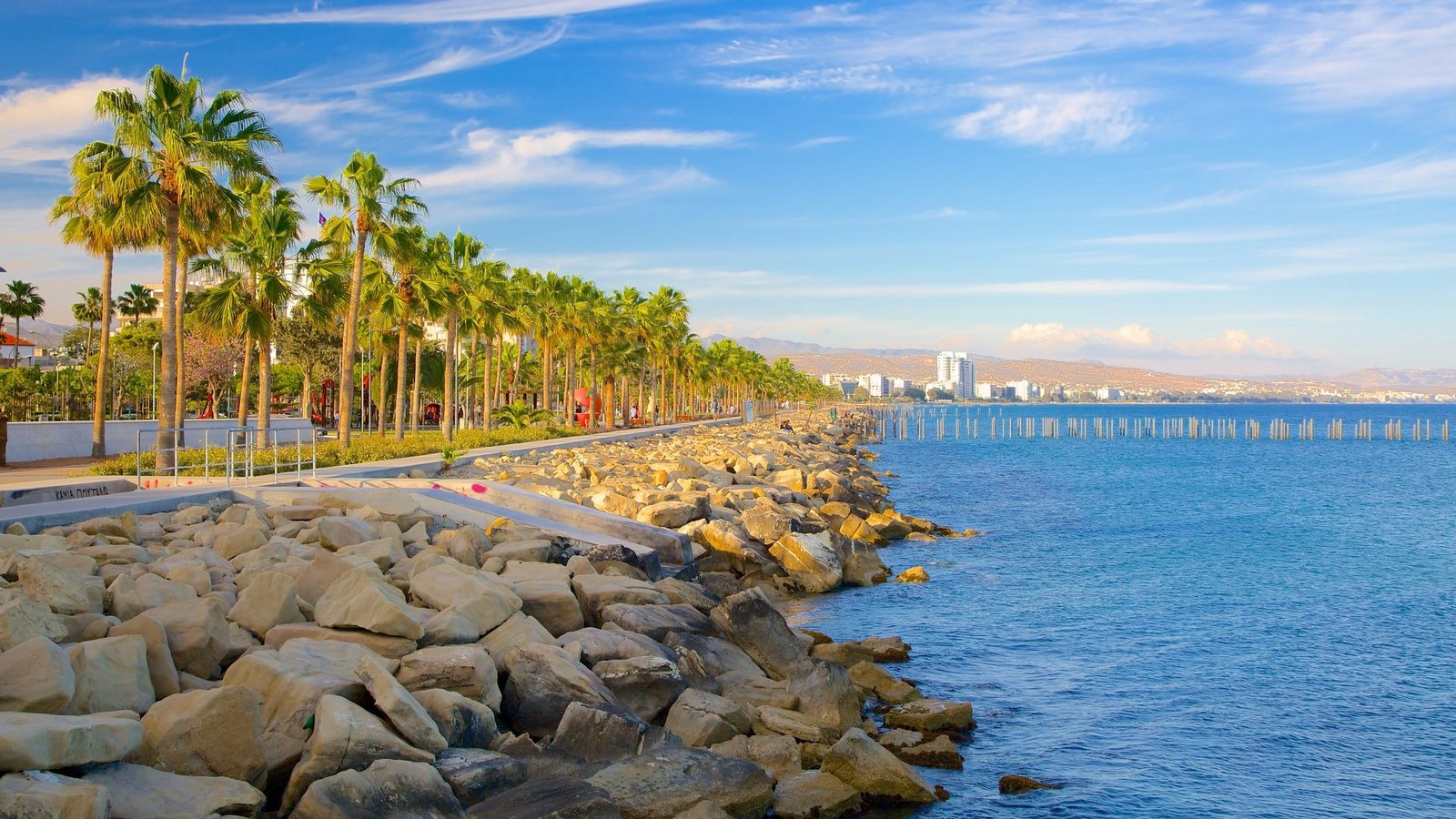 Thành phố biển Limassol