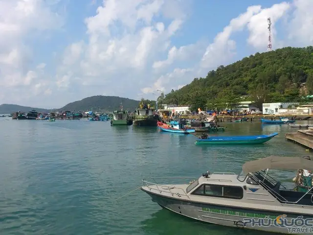 #3. Bãi Biển Tại Cửa Cạn #3. Bãi Biển Tại Cửa Cạn