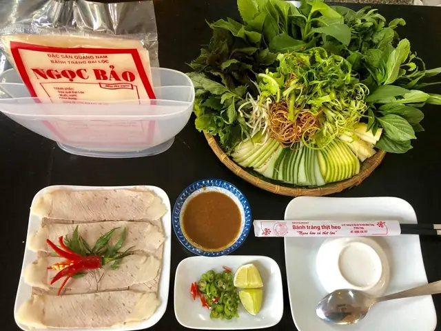(nlđo) - Đến Với Nhà Hàng Bánh Tráng Cuốn Thịt Heo 2 Đầu Da Con Lợn Béo Ở Phố Biển Nha Trang (tỉnh Khánh Hòa), Thực Khách Sẽ Cảm Nhận Một Phong Vị Lạ "thịt Heo Ngon Hơn Cả... Thịt Lợn" (nlđo) - Đến Với Nhà Hàng Bánh Tráng Cuốn Thịt Heo 2 Đầu Da Con Lợn Béo Ở Phố Biển Nha Trang (tỉnh Khánh Hòa), Thực Khách Sẽ Cảm Nhận Một Phong Vị Lạ "thịt Heo Ngon Hơn Cả... Thịt Lợn"