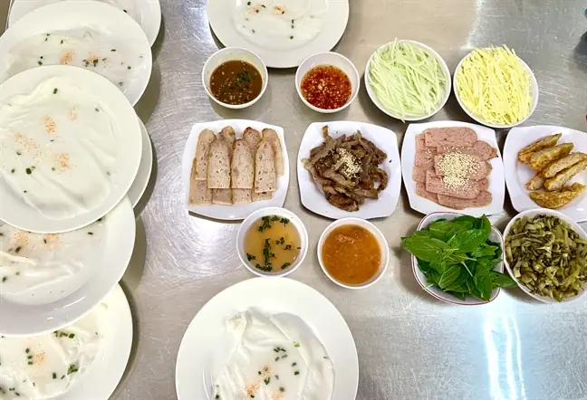 Khám Phá Bánh Ướt Ban Mê Tại Đà Nẵng: Cẩm Nang Du Lịch Ẩm Thực