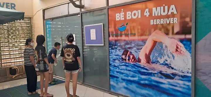 Hà Nội: Một Phụ Nữ Tử Vong Ở Bể Bơi 4 Mùa Berriver Long Biên