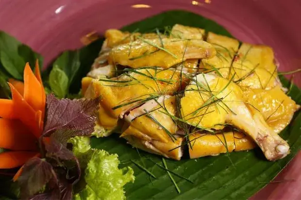 Món Gà Luộc Truyền Thống Món Gà Luộc Truyền Thống