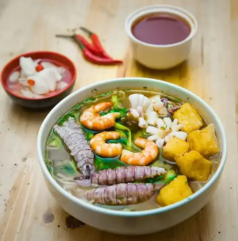 Bún Thái Hải Sản Lương Anh