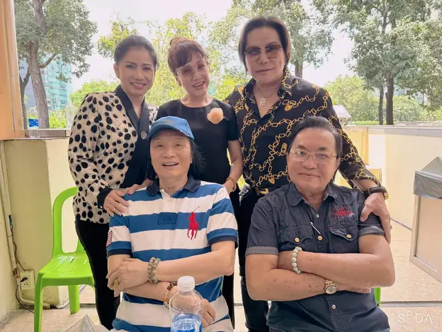 Minh Vương, Thanh Tuấn, Thanh Kim Huệ… Chúc Mừng Lệ Thủy Ra Mắt Hồi Ký