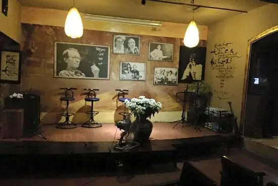 Trịnh Ca Cafe - Quán Cà Phê Nhạc Sống Tại Hà Nội