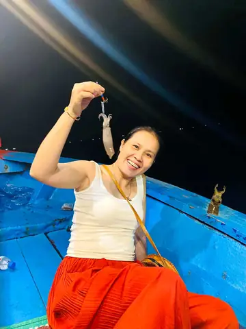 Tour Ghép Câu Mực Đêm Đà Nẵng Tour Ghép Câu Mực Đêm Đà Nẵng