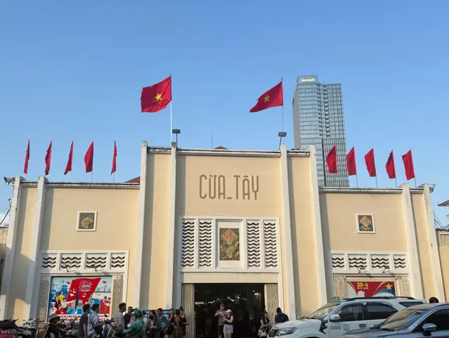 Lịch Sử Hơn 100 Năm – Chứng Nhân Của Sài Gòn Xưa Và Nay Lịch Sử Hơn 100 Năm – Chứng Nhân Của Sài Gòn Xưa Và Nay